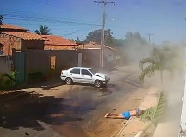 Livramento de Nossa Senhora/BA: Motorista é arremessado de carro em acidente; homem estava embriagado; VIDEO