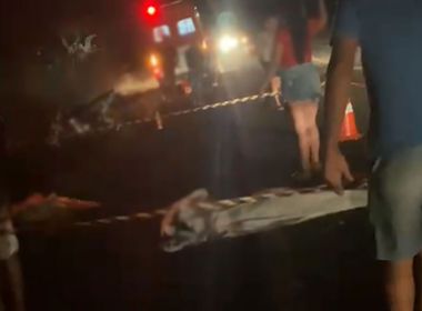 Brumado: Dois jovens morrem após colisão de moto com carro na BR-030