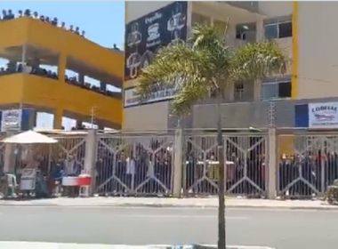 VÍDEO: Alunos de escola em Juazeiro recepcionam Bolsonaro com xingamentos