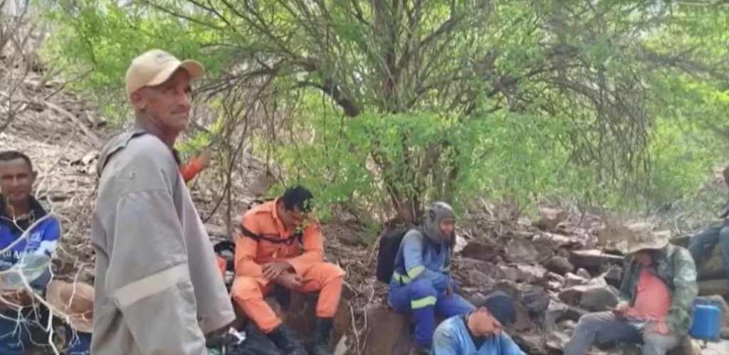 Caçadores desaparecidos em Xique-Xique