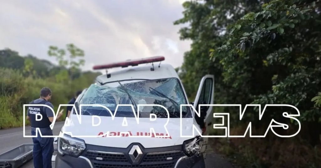 Acidente com ambulância