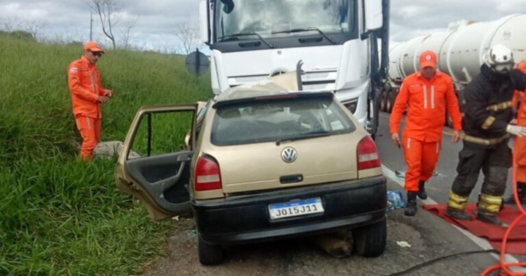 acidente%20vale%20do%20jiquiri%C3%A7%C3%A1