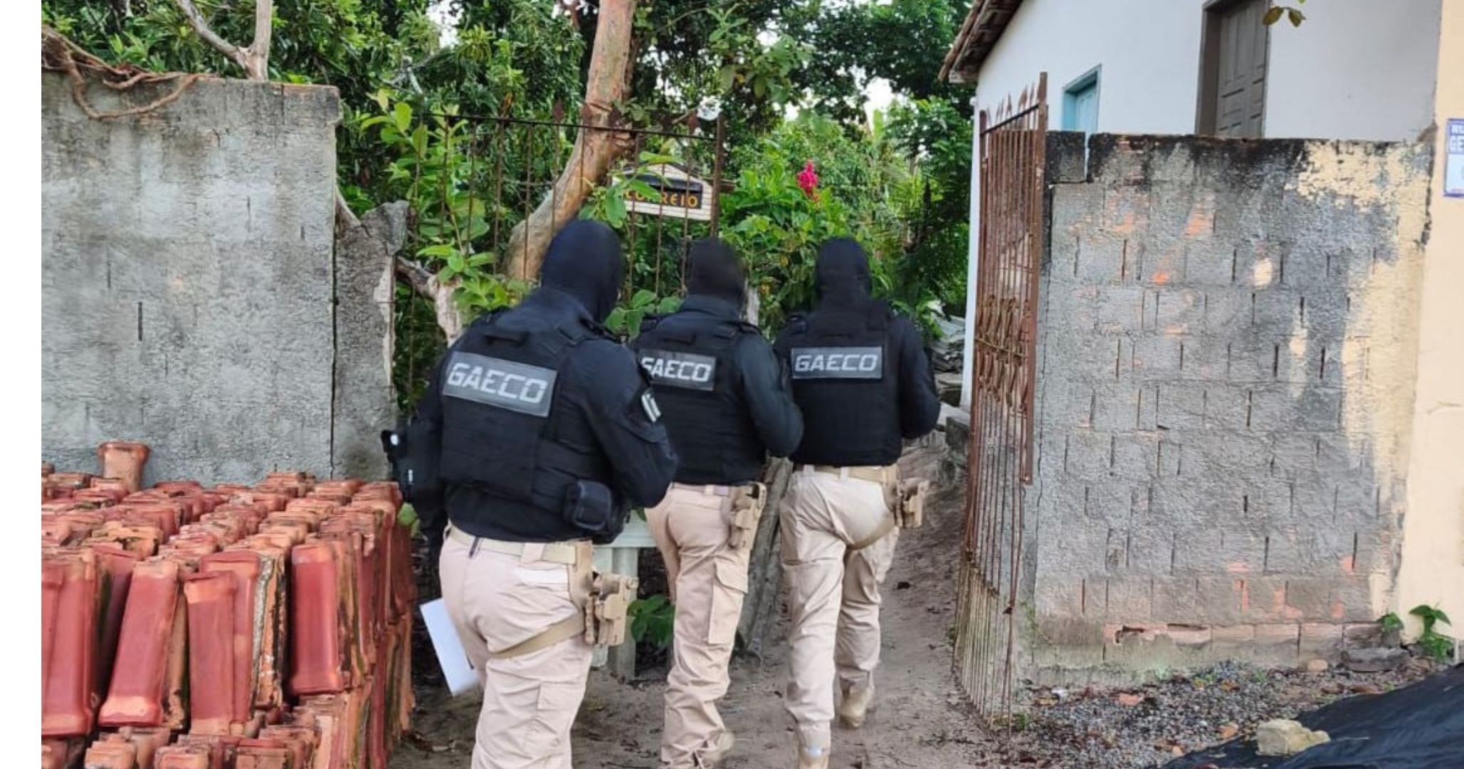 MP-BA cumpre mandado em ação contra braço do PCC no Extremo Sul baiano 