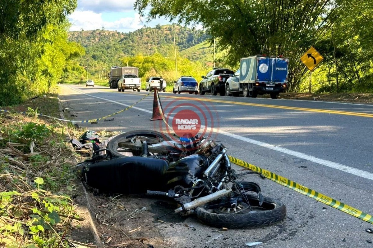 Jovem de 24 anos morre em colisão frontal na BR-101 em Eunápolis