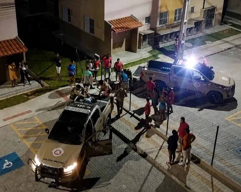 Ataque a tiros na RMS deixa adolescente de 13 anos morto e dois feridos