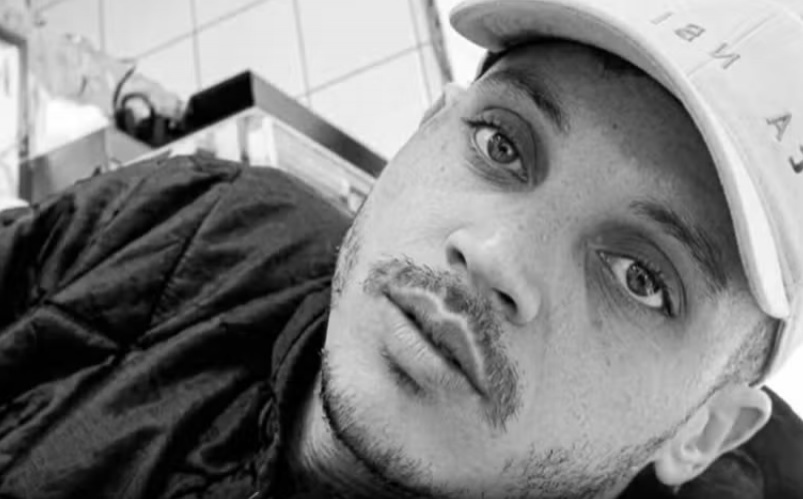 Homem é morto a tiros dentro de carro no Sul baiano; passageiro sobrevive após se esconder sob veículo