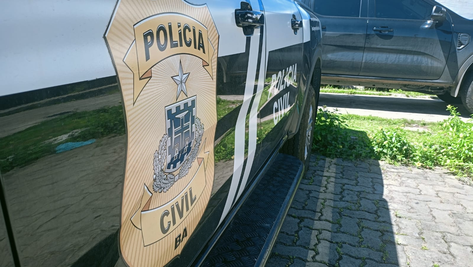 Investigado por homicídio e tráfico é preso com três armas em Santa Rita de Cássia, no oeste baiano