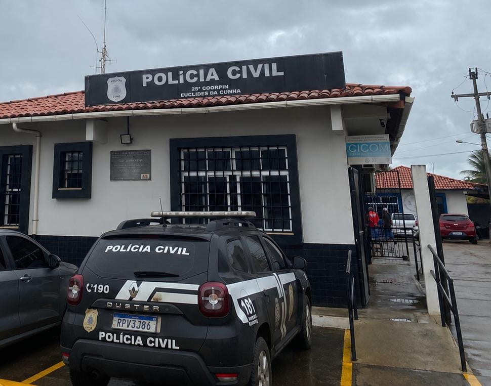 Homem é preso suspeito de estupro de vulnerável contra a enteada em Ribeira do Pombal, na Bahia