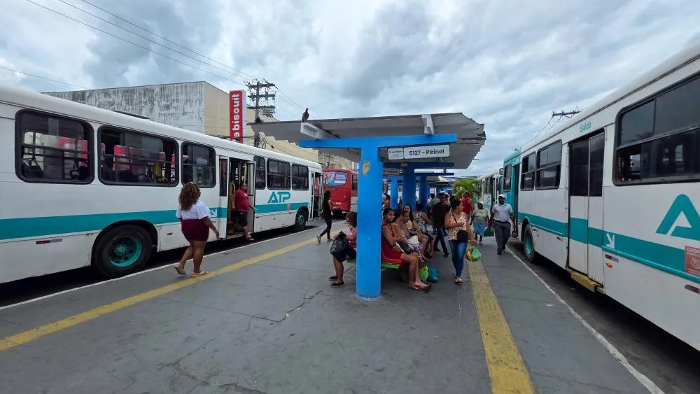 Com salários atrasados, rodoviários anunciam greve e Alagoinhas poderá ficar sem ônibus