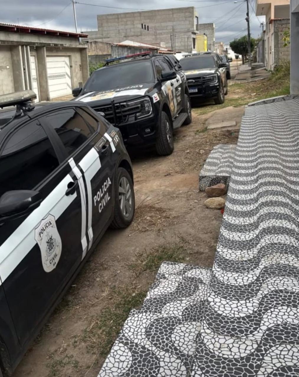 Operação prende 3 acusados por estupro de vulnerável e violência contra mulher em Itiúba