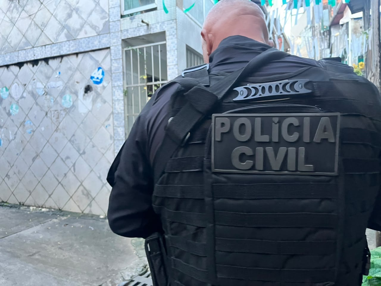 Jovem de 21 anos é preso por espancar namorada grávida no Portal do Sertão