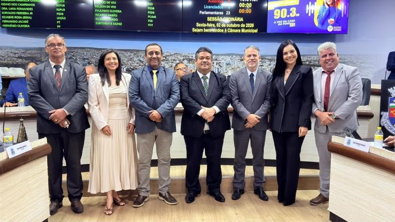 Em votação unânime, Ivan Cordeiro é reeleito presidente da Câmara de Vitória da Conquista