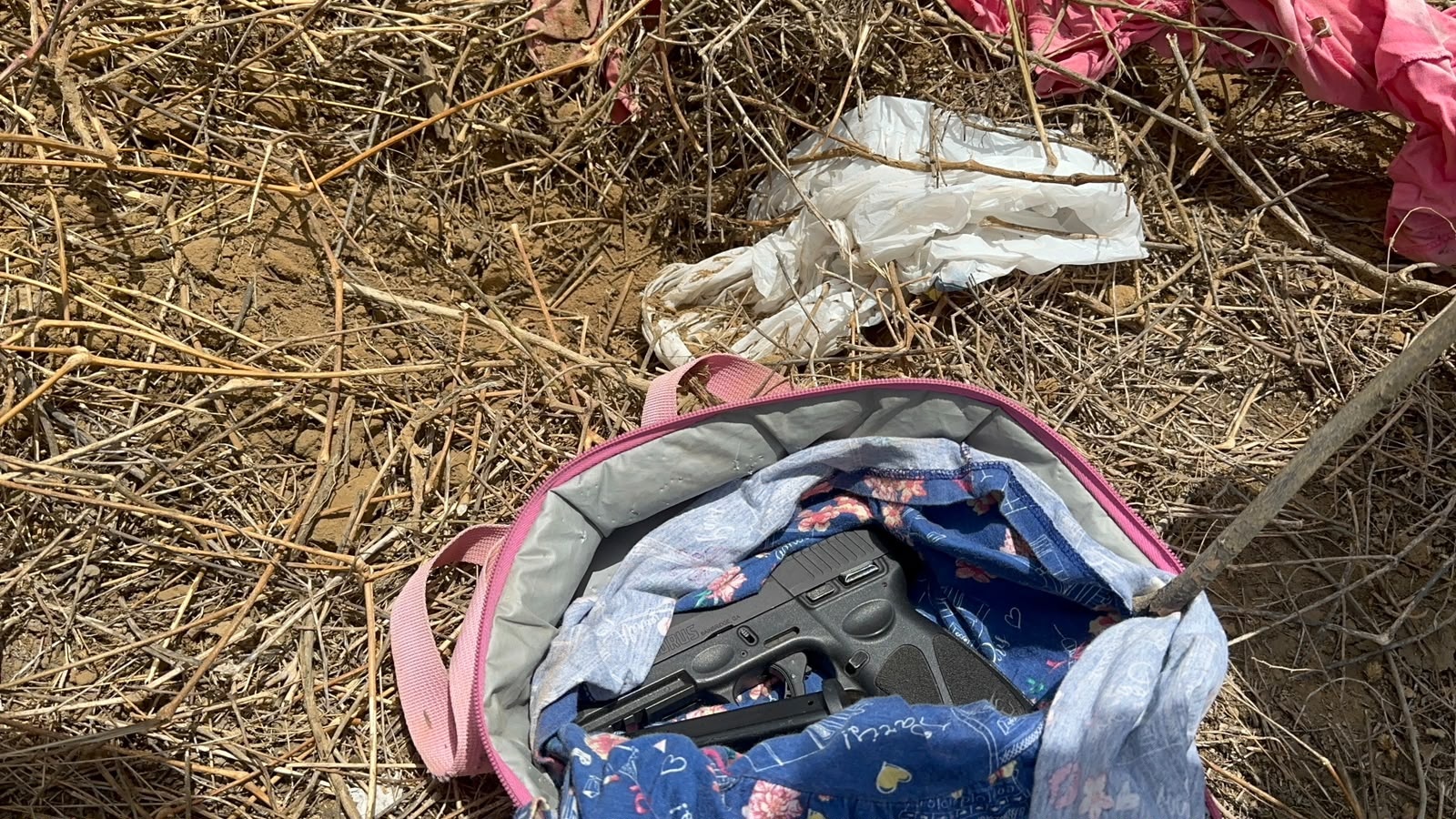 Mulher de 19 anos é presa suspeita de matar guarda municipal em Poções