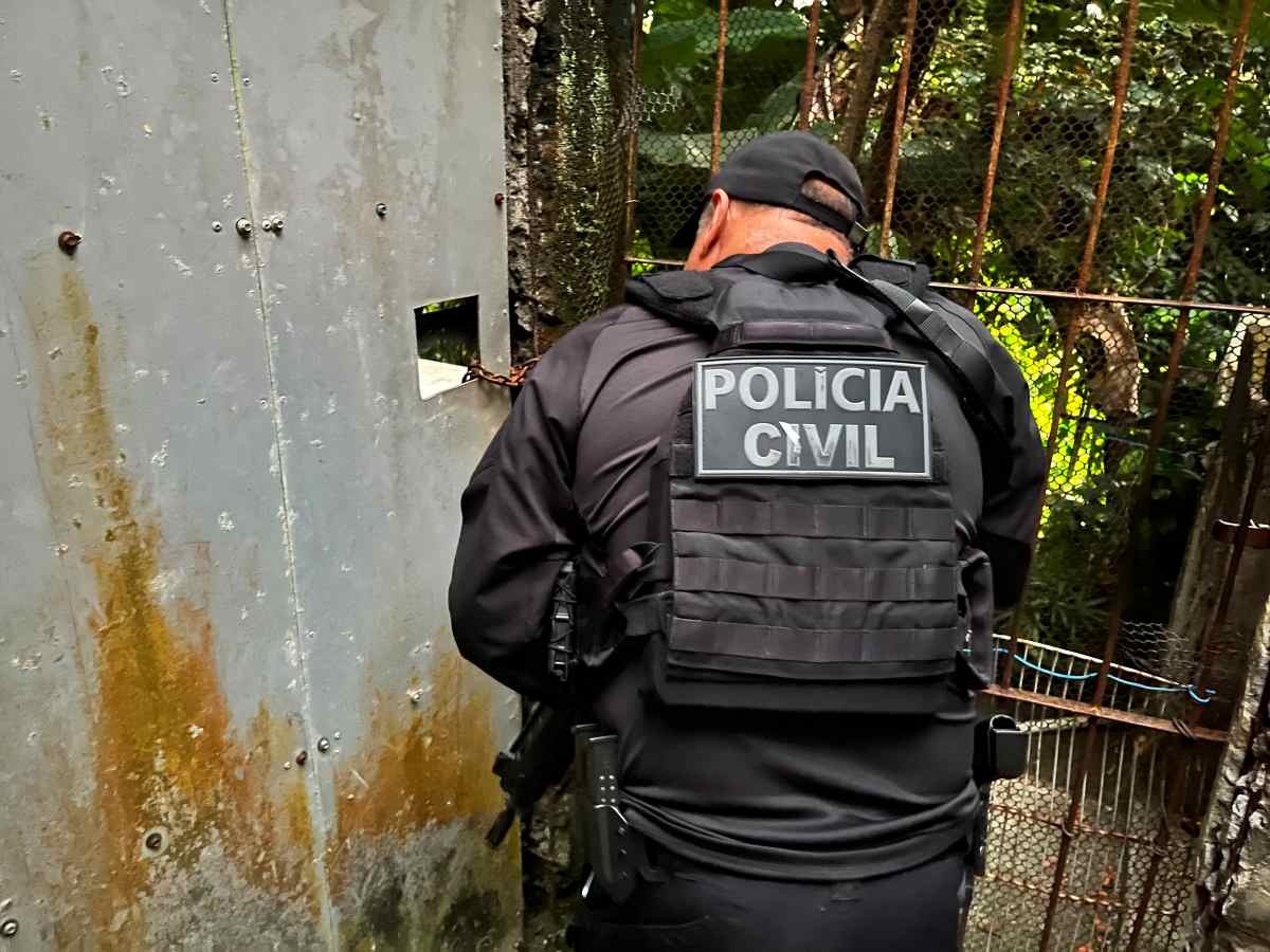 Idoso é preso após sufocar homem de 60 anos até a morte em Conceição do Coité