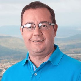 TCM multa prefeito de Morro do Chapéu por contratação irregular de forrozeiro