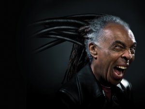 Gilberto Gil vira super-herói