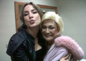 Hebe Camargo vai desfilar em trono no trio de Claudia Leitte