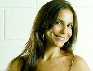 Ivete Sangalo diz que recebeu convite para casamento do príncipe William
