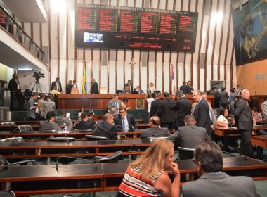 Sobram candidatos para sacudir a 'zona de conforto' de Adolfo Menezes na Assembleia