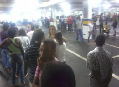 Bahia Notícias / Notícia / Filas marcam primeiro dia de 