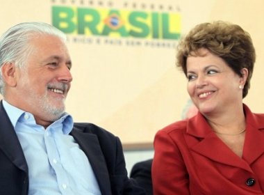 Wagner deve ser informado de cargo no governo Dilma até esta quarta, diz coluna