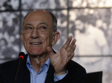 ‘É um governo de merda, mas é o meu governo', diz presidente nacional do PT