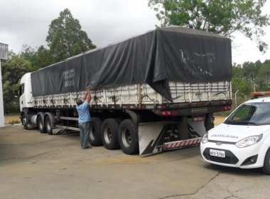 Carga Pesada: Sefaz apreende caminhão com 3,5 mil caixas de cachaça e vodka  - Notícia - Bahia Notícias