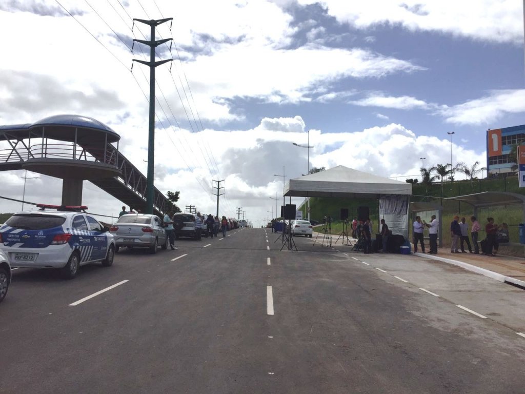 Prefeitura inaugura nova fase da via marginal da Paralela; trecho tem ...