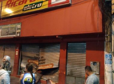 Grupo armado ataca agências bancárias, casa lotérica e lojas em Catu