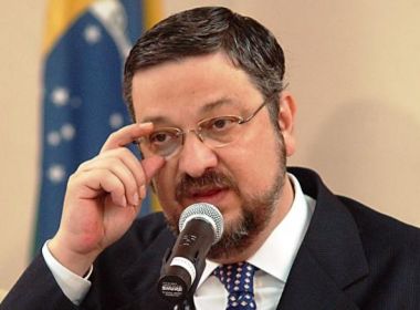 Resultado de imagem para IMAGENS PALOCCI DELAÃ‡ÃƒO