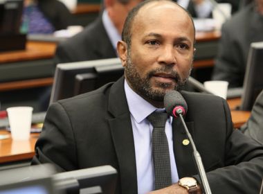 Câmara autoriza Bebeto mais oito deputados a visitar Lula na prisão