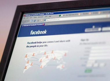 Governo brasileiro notifica Facebook por respostas a vazamento de dados 