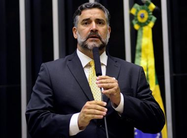Líder do PT na Câmara mantém inspeção na carceragem da PF em Curitiba