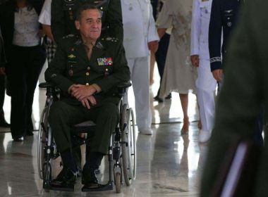 Comandante do Exército, general Villas Boas é internado em Brasília