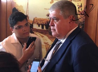 Marun despreza declarações de Renan: 'Não levo em consideração o que diz o senador'