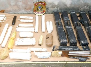 Lancha apreendida na Ribeira carregava 71,5kg de explosivos