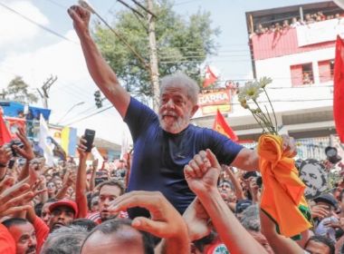 PT quer gravar vídeo de Lula na prisão para campanha presidencial