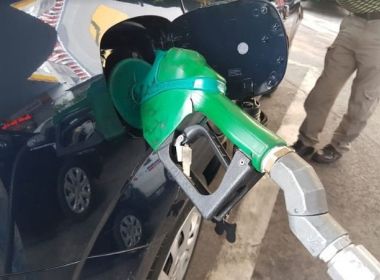 Governo cria grupo para tentar acabar com aumentos diários da gasolina