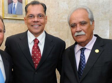 João Santana admite conversas sobre aliança com PRTB e outros três partidos