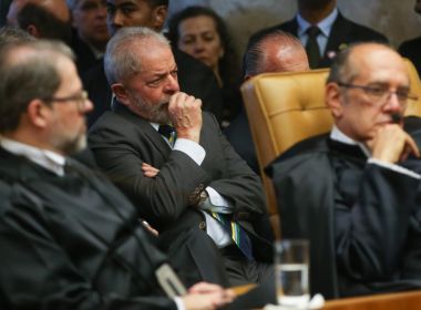 Alexandre de Moraes nega liberdade a Lula e arquiva pedido no STF