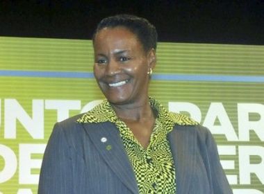 'Aceitação popular' e análise de pré-campanha devem definir candidatura de Célia até o dia 21