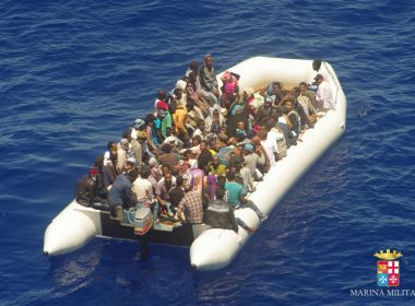 Número de mortes de imigrantes no mediterrâneo chega a quase 1,5 mil este ano