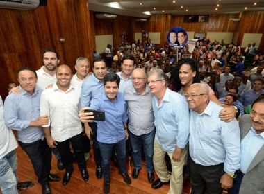 Após resolver DEM no plano federal, ACM Neto vai solucionar impasse da chapa de Zé Ronaldo