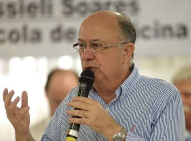 Mesmo com 'aval' de ACM Neto, José Ronaldo ainda não revela apoio para presidente