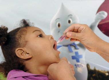 Mais de 130 mil crianças devem se vacinar contra pólio e sarampo em Salvador