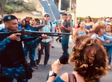 Guarda municipal agride professores durante protesto, acusa APLB