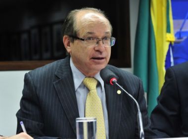 Deputado baiano usa verba pública em gráfica que não funciona há mais de um ano