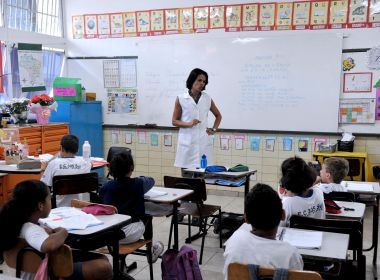 Governo da Bahia vai convocar professores aprovados em concurso público