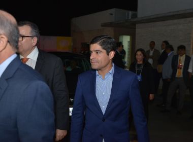 Zé Ronaldo ainda não reúne critérios pra ter mais repasses para campanha, diz ACM Neto