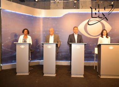Candidatos são questionados sobre aliados e passado na política em 3º bloco de debate
